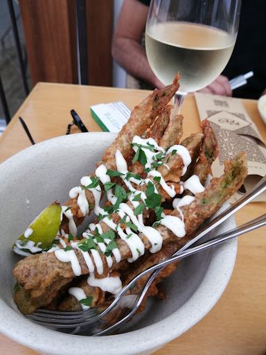 PATE'O Lounge & Restaurant