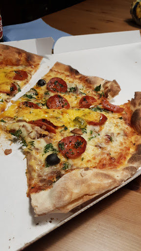 The Traditional Great Pizza Trofa