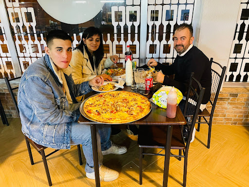 Prime Kebab & Pizza.