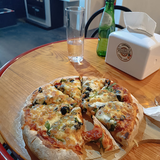 Roshele Pizza café