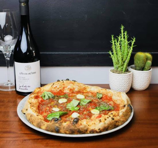 Santa Lolla Pizzeria -Mercês