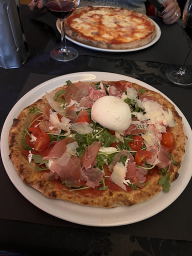 Pizzeria Italiana Con essenza