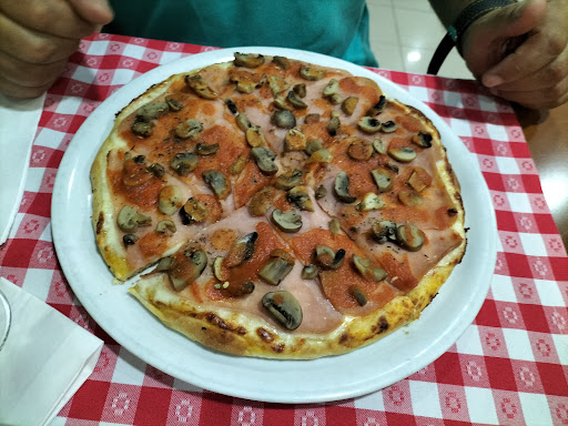 Pizzaria Veneza - Alves & Simões, Lda