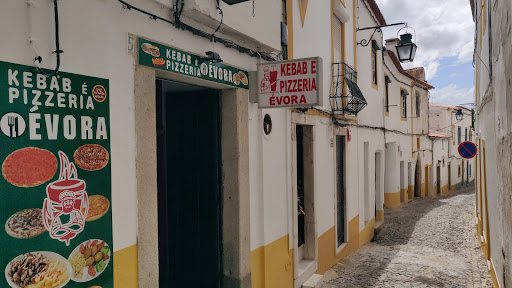 Kebab E Pizzeria Évora