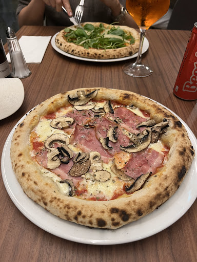Villa Pizza
