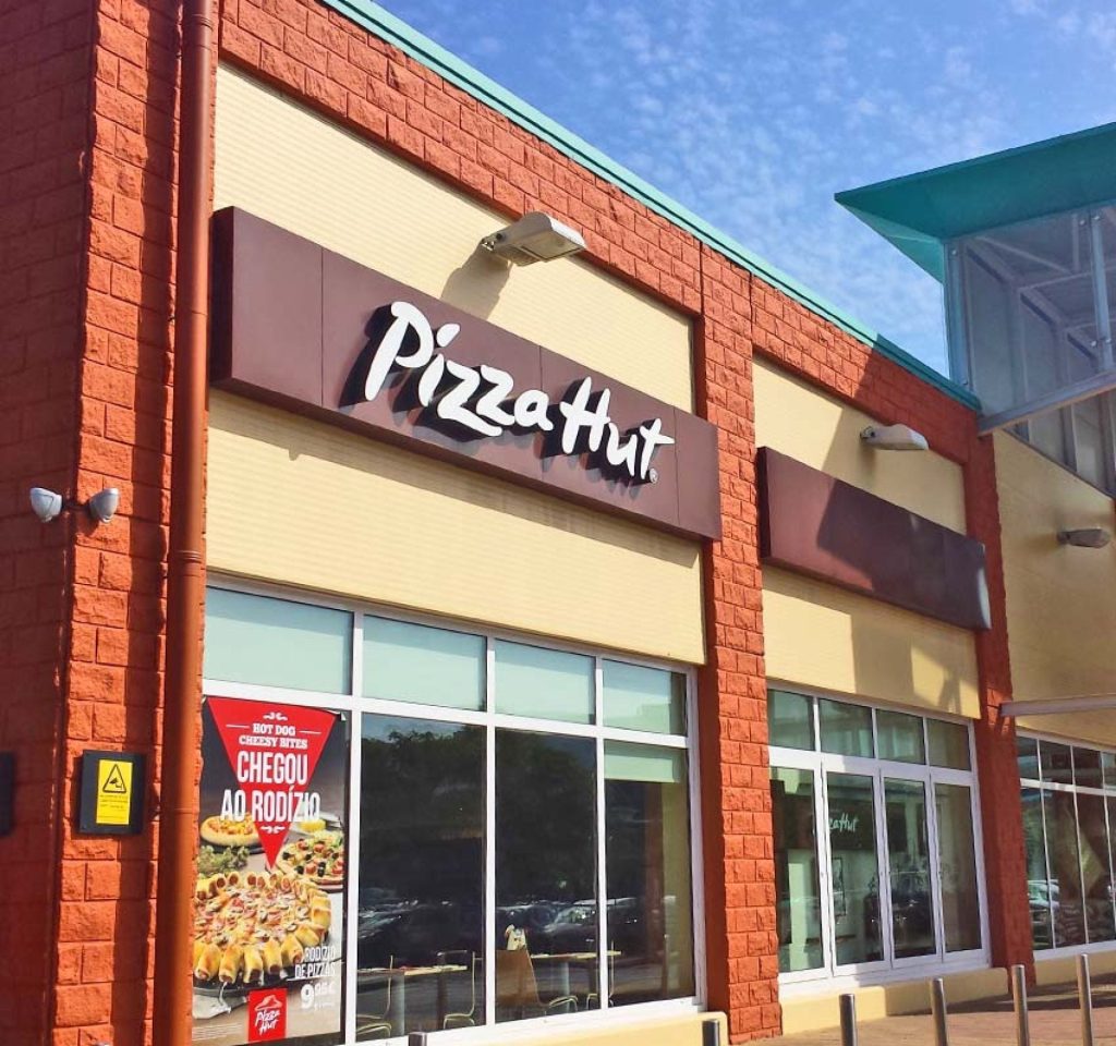Pizza Hut no Sintra Retail Park – Sabor Inconfundível em Sintra