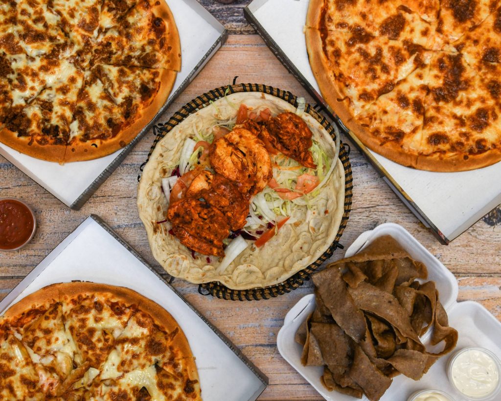 Deliciosa Pizza e Kebab – Sabores Irresistíveis em Cada Mordida