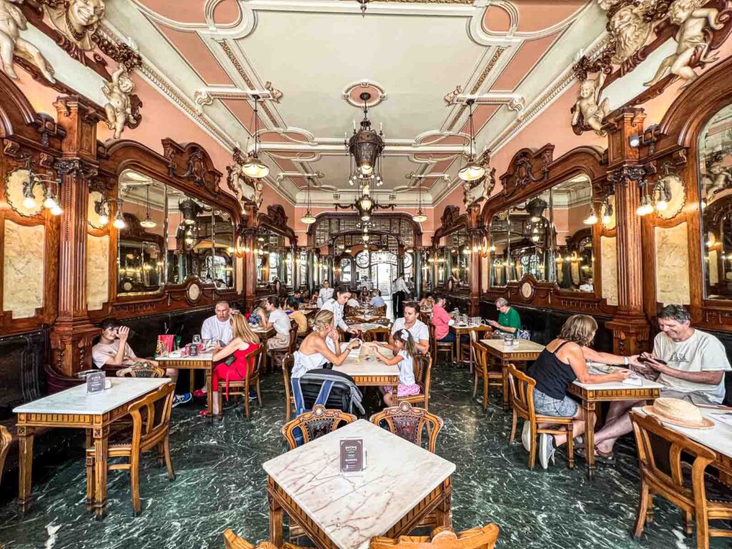 Porto Best Cafe and Restaurant 1 Melhores Cafés e Restaurantes em Porto – Experiência Gastronómica Inesquecível