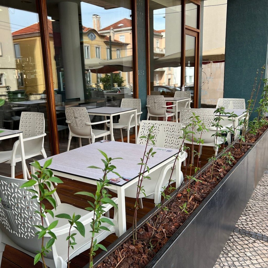 Pizzaria Eurotropico: Pizza Deliciosa em Ambiente Aconchegante