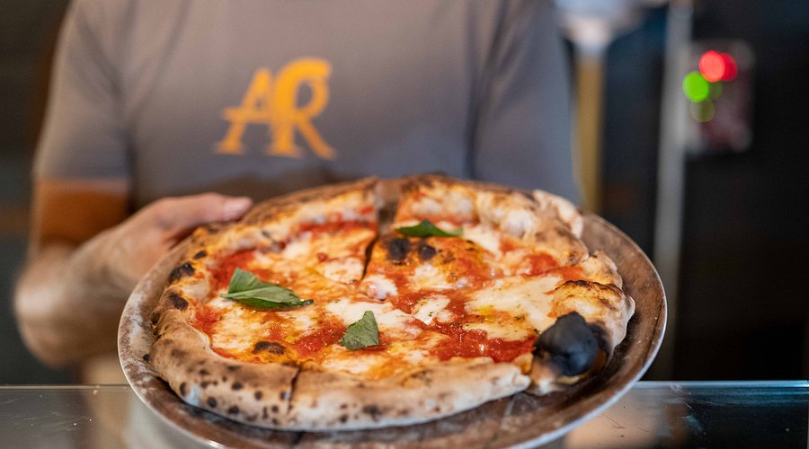 Pizzaria Antica Roma 1 Pizzaria Antica Roma – Pizza Autêntica em Estilo Italiano