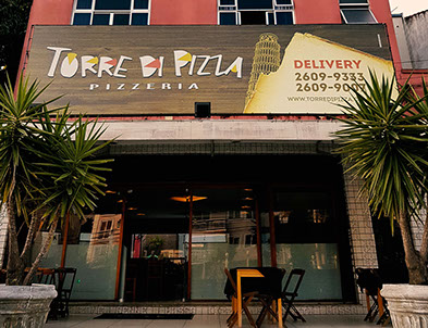 Torre Di Pizza 1 Torre Di Pizza: Deliciosa Pizza em Formato de Torre – Imagem Atraente
